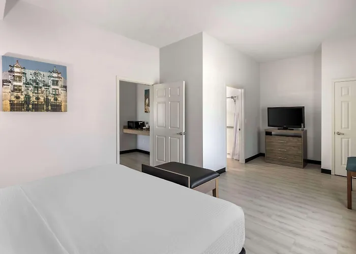 Hotel Western Midamerica 4*
