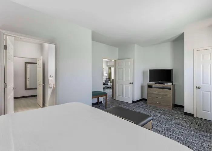 Western Midamerica Hotel 4*