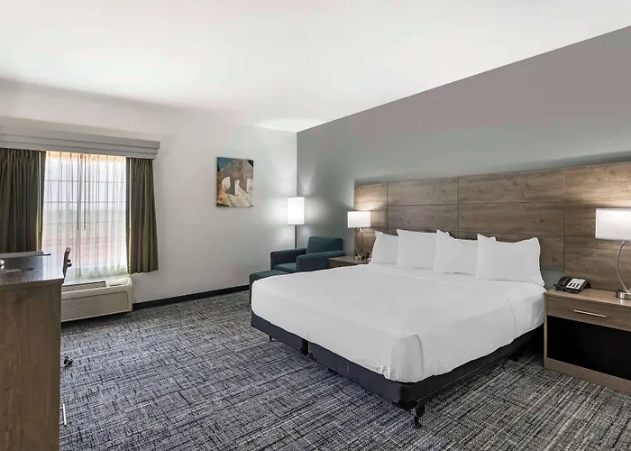 Western Midamerica Hotel 4*