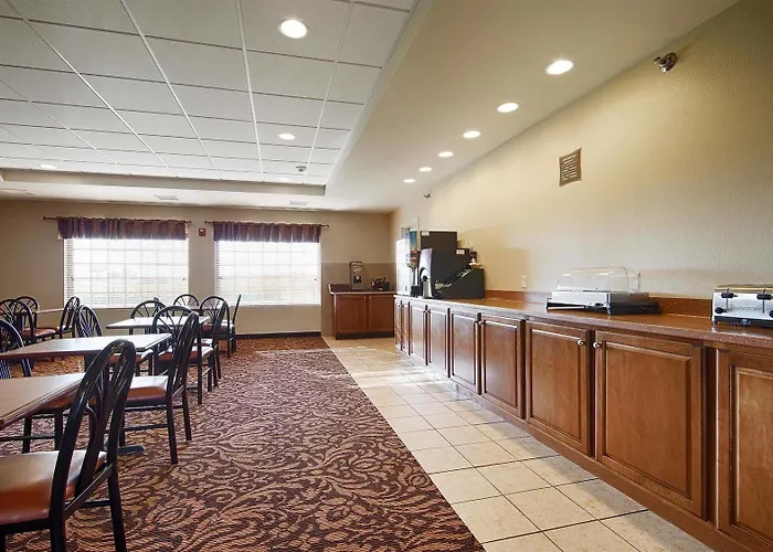 Western Midamerica Hotel 4*